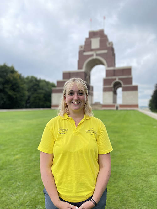 Why I became a Commonwealth War Graves Guide: Hetty's story