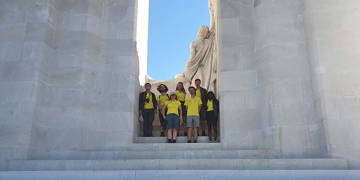 5 reasons to become a CWGC guide