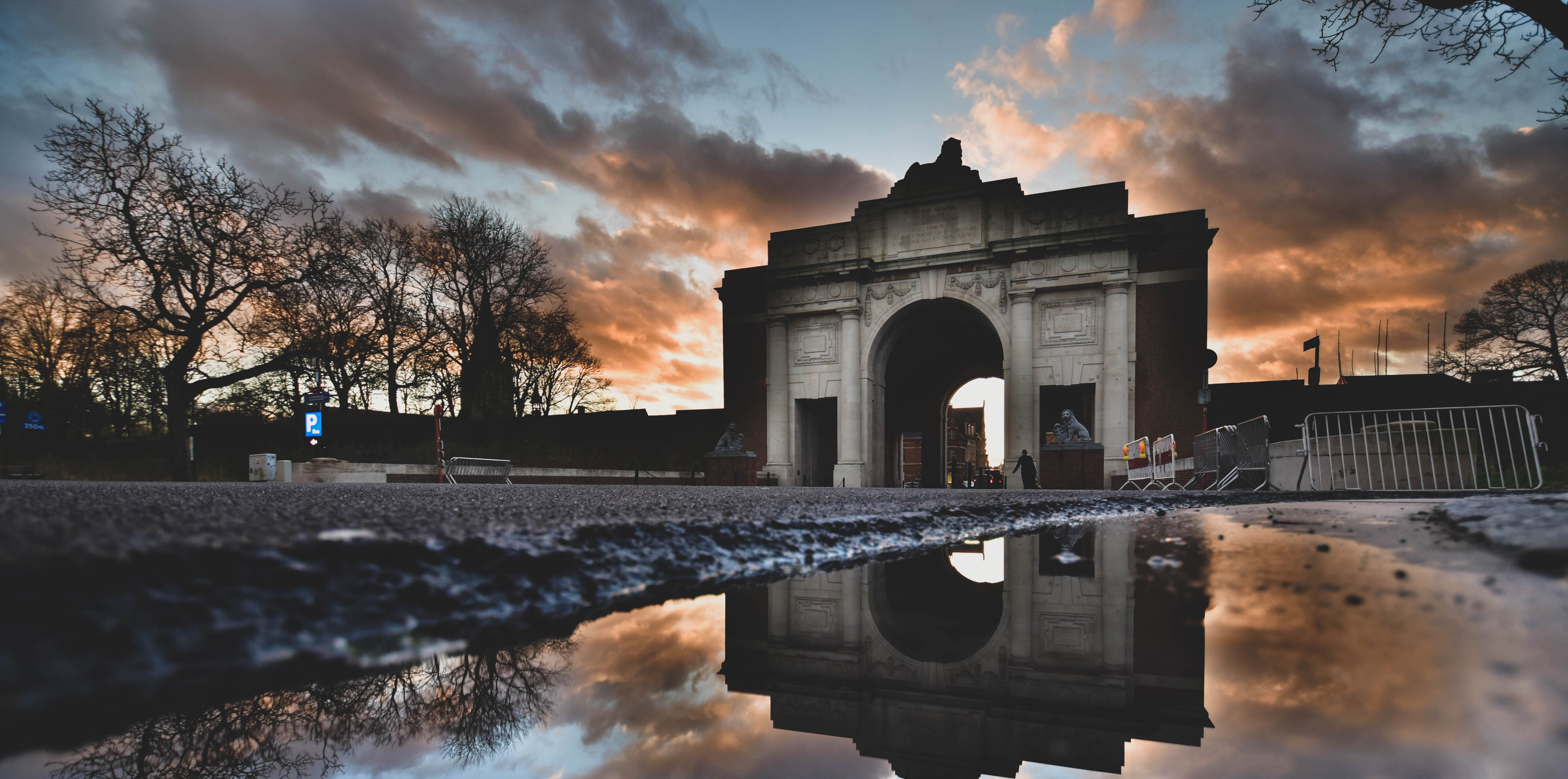 The Commonwealth War Graves Calendar Competition is now open for entries!