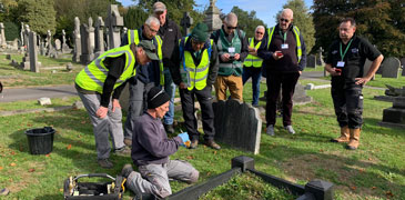 Eyes On, Hands On volunteers meet up in Nottingham
